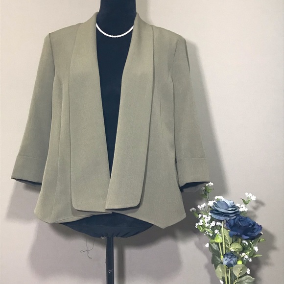 Jones Studio Sage Green Colored Blazer - Picture 7 of 7
